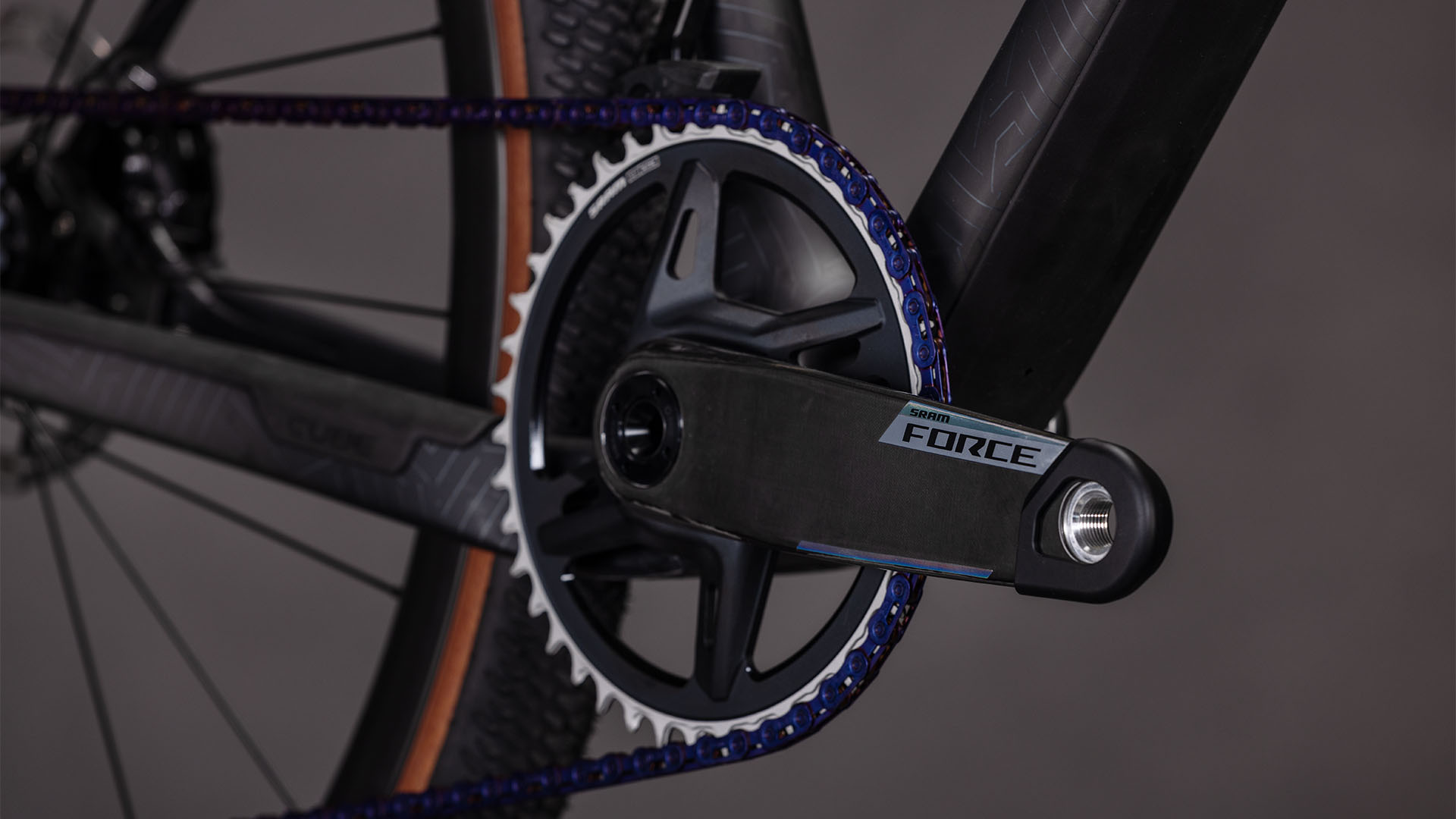 Cube Nuroad C:62 EXC carbon´n´crisscross 2026