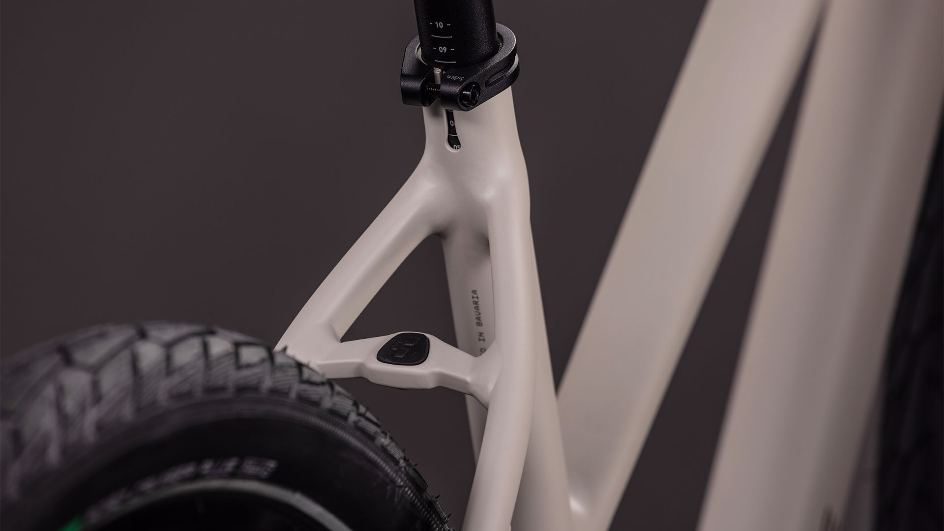 Cube Editor Pro Trapeze oatgrey´n´grey 2026