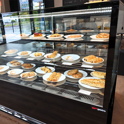 Kuchen & kleine Snacks